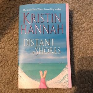 ✨3/$12✨ Distant Shores by Kristin Hannah